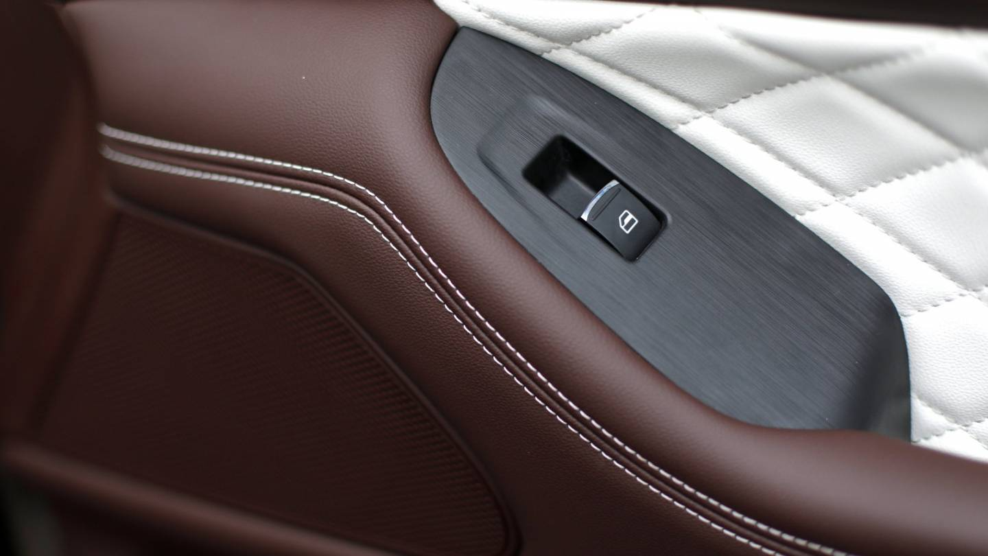 GWM Poer intérieur tableau de bord